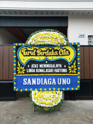 Papan Bunga Duka di Giricahyo
